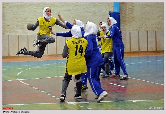 پیروزی قاطع دختران ایرانی
