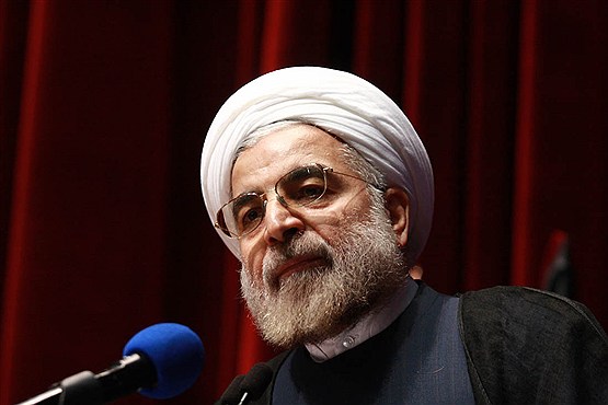 اعلام کاندیداتوری حسن روحانی در میان حامیانش