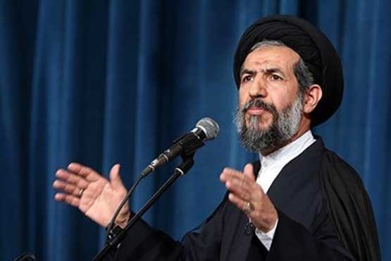 خطیب نماز جمعه تهران: آقای ترامپ خاورمیانه از کف تو رفته است