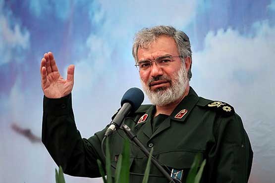 دریادار فدوی:ترامپ قدرت ایران را از فرماندهان آمریکایی بپرسد