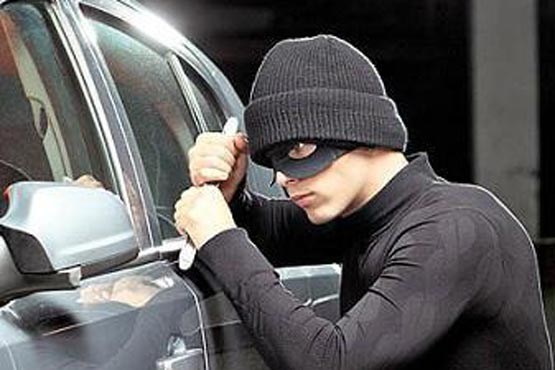 هر پنج دقیقه یک خودرو در فرانسه سرقت می شود
