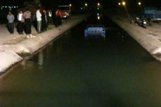 مرگ ۳ دزفولی بر اثر سقوط وانت در کانال آبیاری