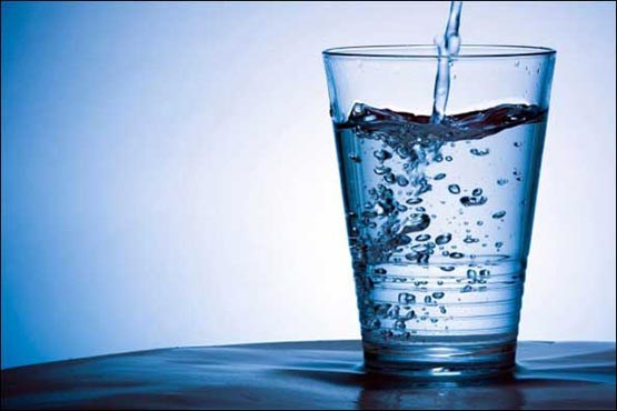نوشیدن آب ابتلا به سرطان مثانه را کاهش می دهد