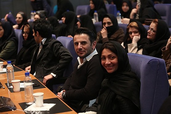 امین حیایی و همسرش در مراسم اختتامیه سومین جشنواره جام جم/ عکس