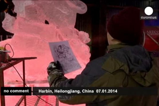 رقابت هنرمندانی از سراسر جهان در مسابقۀ تراش مجسمه های یخی