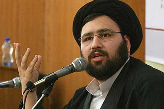 علی خمینی: می خواهند  برادرم را از رهبری جدا کنند