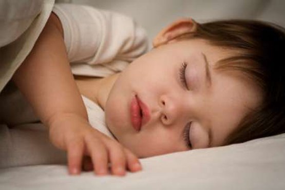 کم‌خوابی مزمن در خردسالان