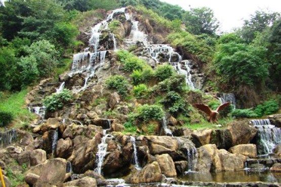 آبشار شیطان کوه زیبایی و عظمت+عکس