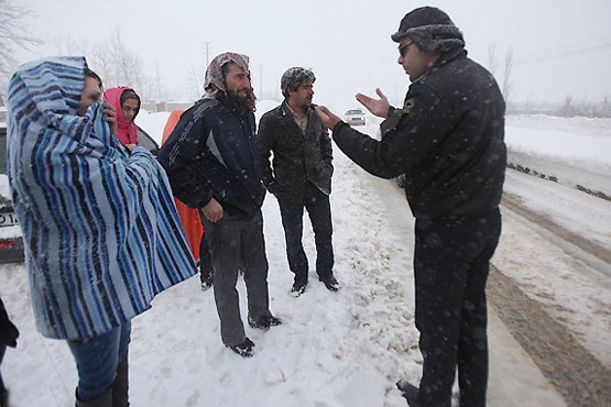 نجات 14 هزار مسافر گرفتار در برف