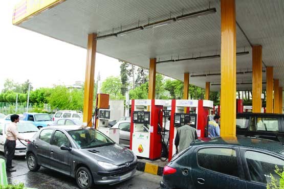 مصرف بنزین در تهران 3 رقمی شد