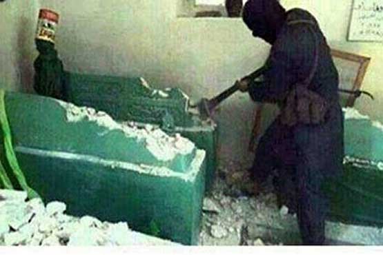 داعشی‌ها مقبره یونس نبی را تخریب کردند