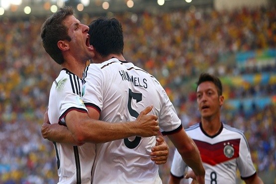 پیروزی یک نیمه ای آلمان مقابل فرانسه