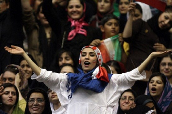 جلسه مهم FIVB در مورد ممنوعیت حضور زنان ایرانی در ورزشگاه‌ها