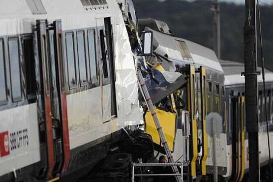17 مجروح در برخورد قطارها در فرانسه