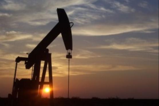 نگاه بازار نفت به تحولات اوکراین و ذخایر آمریکا