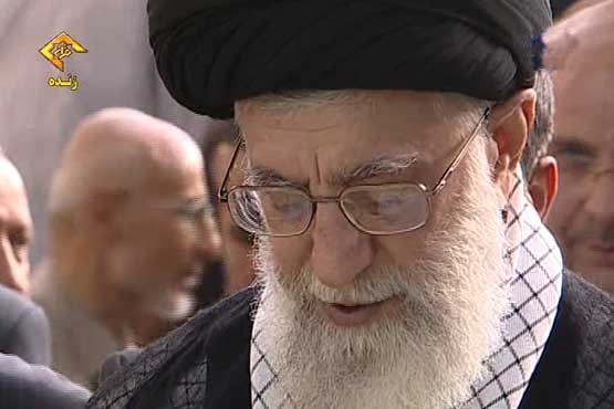 شهید بهشتی:آقای خامنه‌ای  در آینده یکی از علمای  با نفوذو  موجه ملی خواهد شد