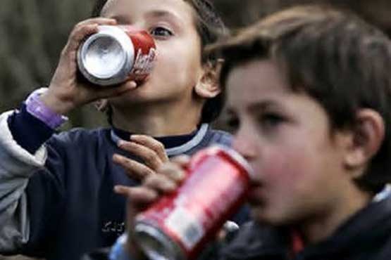 تمایل بیشتر کودکان طلاق به نوشیدنی‌های قندی