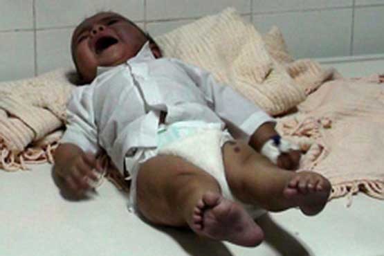 شکنجه کودک در دخمه معتادان +عکس
