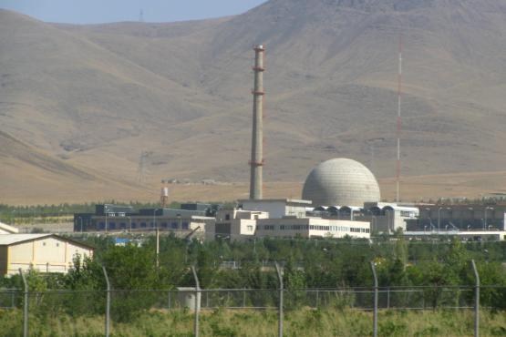مذاکرات هیات انگلیسی و چینی با ایران درباره بازطراحی راکتور اراک