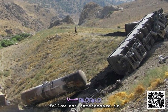 واژگونی قطار در لرستان: ١٢٠‌هزار ماهی تلف شد |عکس|
