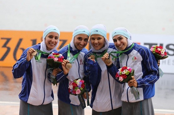 شادی زنان قایقران ایران بعد از کسب مدال+عکس