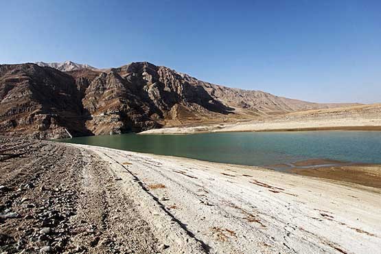 حجم آب ورودی به مخزن سدهای کشور کاهش یافت