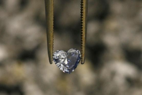 حراج یک الماس نادر +عکس