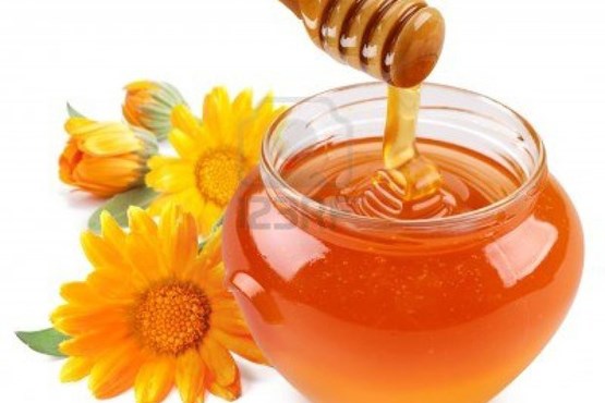 8 معجزه درمانی آب عسل برای بدن+اینفوگرافیک