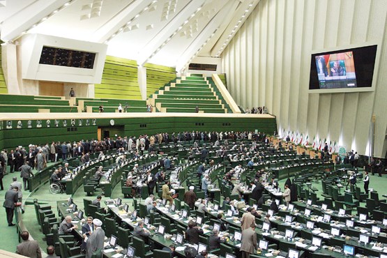 مجلس اجازه سیاست گذاری و برنامه نویسی در بودجه را نداد