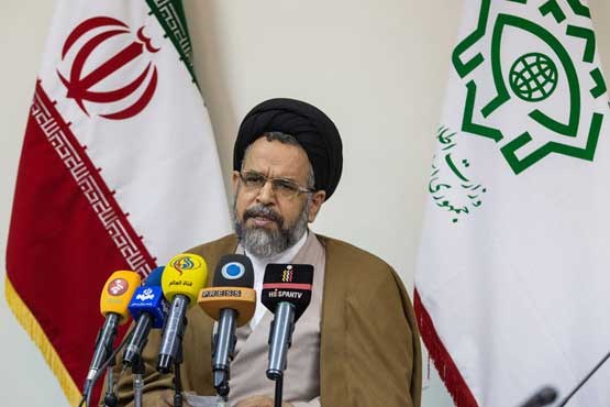 وزیر اطلاعات: ایران اعتمادی به مذاکره با دولت آمریکا ندارد