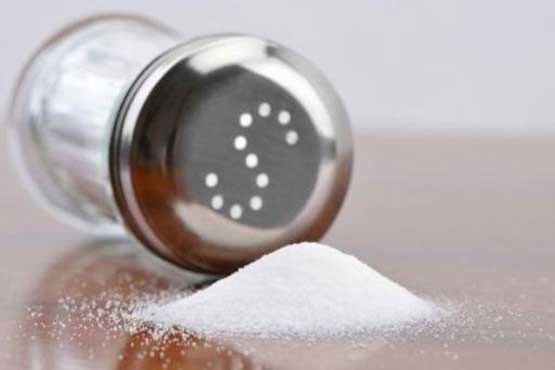افراط در خوردن نمک= عوارض جبران‌ناپذیر برای سلامتی