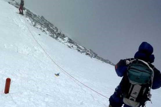 8 کوهنورد ایرانی در ارتفاعات هیمالیا گرفتار شدند