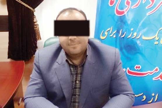 آزادی رئیس سابق شورای شهر متهم به قتل خانواده‌اش