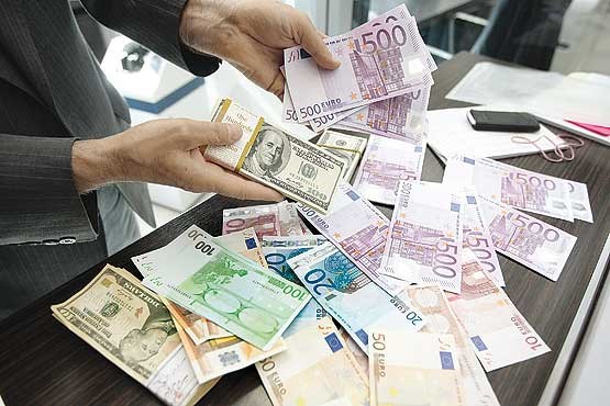 افزایش یورو در سایه افت بهای دلار و پوند بانکی +جدول