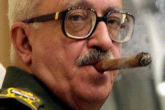 خاطره عضو تیم مذاکره کننده از سیگار بدبوی وزیر خارجه عراق