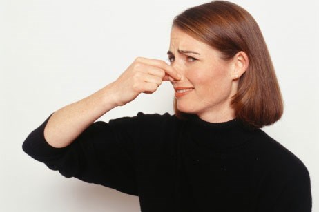درمان بوی بد دهان راحت تر از آن که فکر می کنید