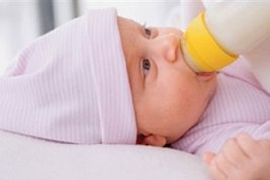 تاثیر مواد شیمیایی مضر بر شیر مادر