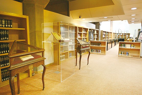 گنج‌های کتابخانه ملی