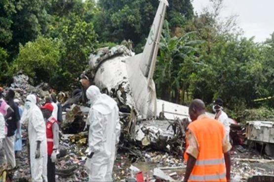 تصاویری از سقوط هواپیمای روسی در سودان+فیلم و اسلاید شو