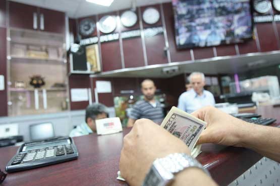 بانکها : هنوز دستورالعمل خرید و فروش ارز به ما ابلاغ نشده است