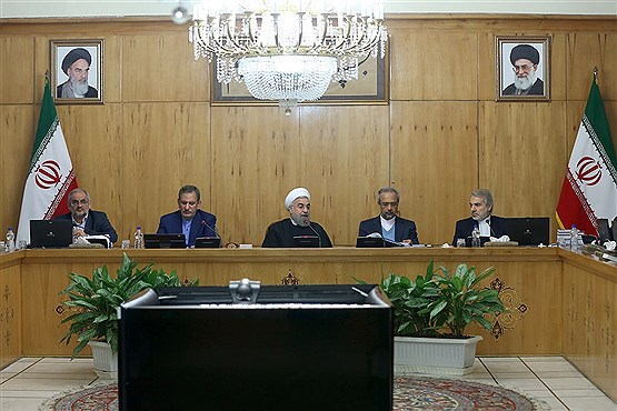 تصویر دستور روحانی برای تسریع در پروژه اتصال راه‌آهن خرمشهر به بصره