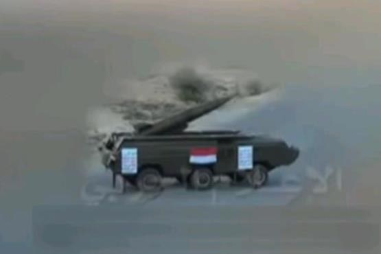 تصویر یمن با موشک بالستیک قاهر عربستان را هدف قرار داد
