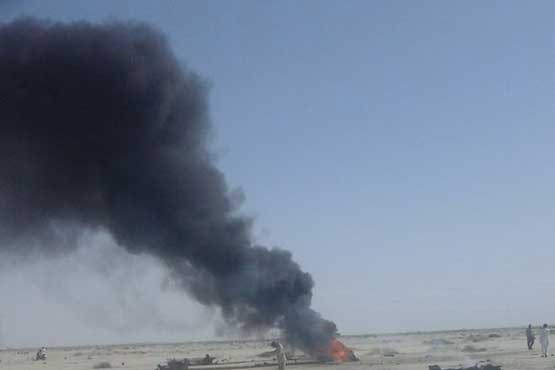هواپیمای آموزشی نیروی هوایی ارتش سقوط کرد + عکس