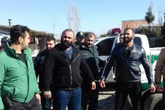 دستگیری و گرداندن شاه مازندران در محل جرم  +تصاویر