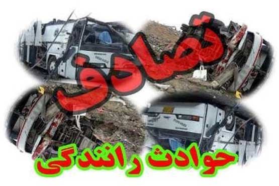 7 کشته بر اثر تصادف پژو با عابران در ایرانشهر