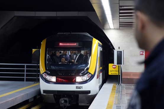 حرکت اولین قطار در فاز اول خط مترو تهران ـ پرند