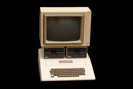 36 سال پیش، مایکروسافت قطعات اولین کامپیوتر اپل را تامین می کرد