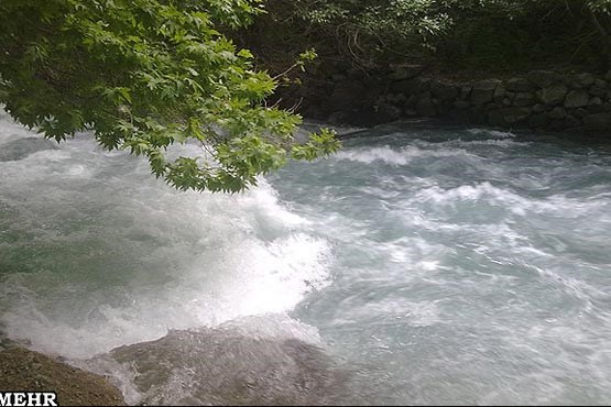 رودخانه های البرز پر حجم و خطر ساز است