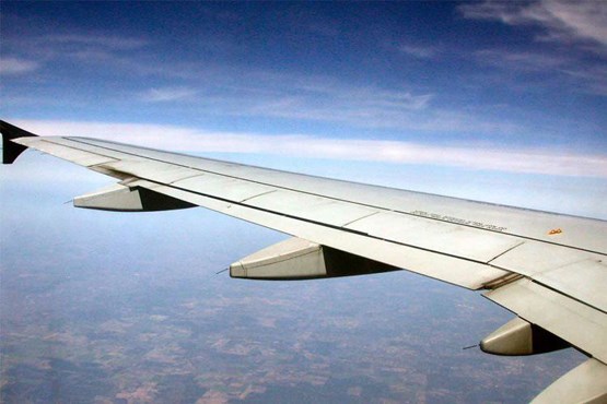بال هواپیما علت ترافیک سنگین تهران - کرج