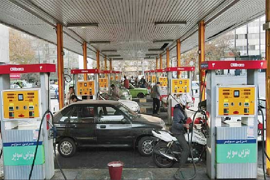 قیمت فوب بنزین کمتر از 1500 است / دولت هنوز قیمتی اعلام نکرده است